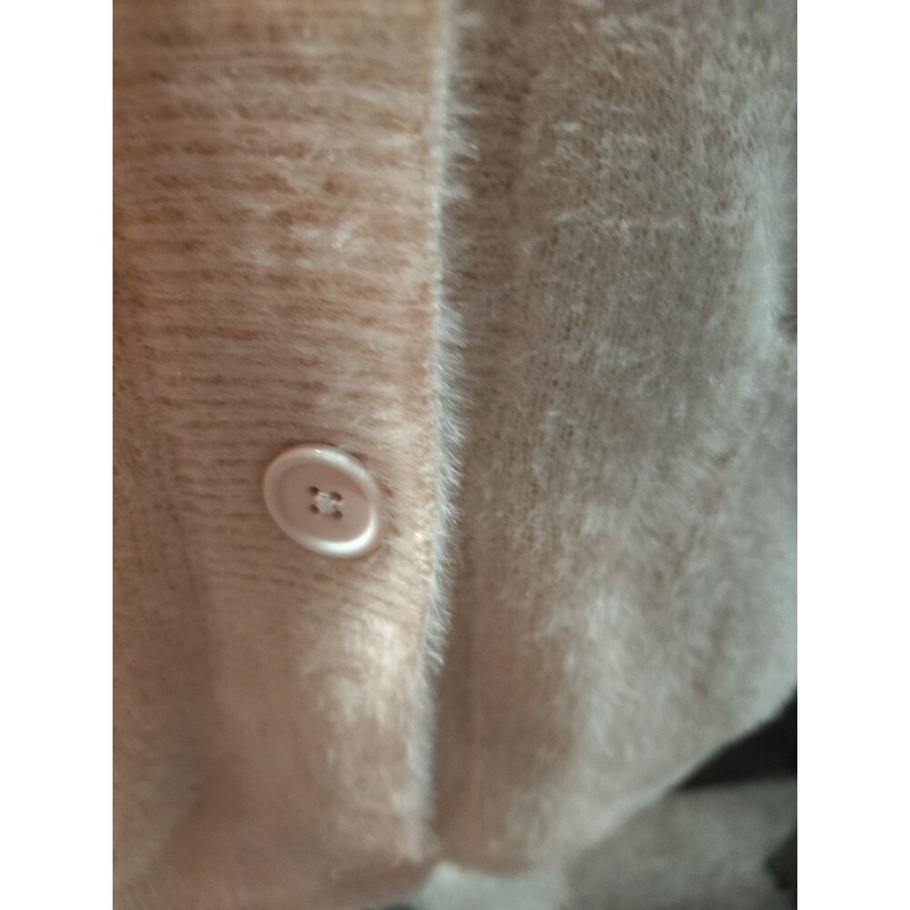 Women's Hello Kitty Graphic Cardigan Size Medium Cream Blush Soft - Picture 8 of 14